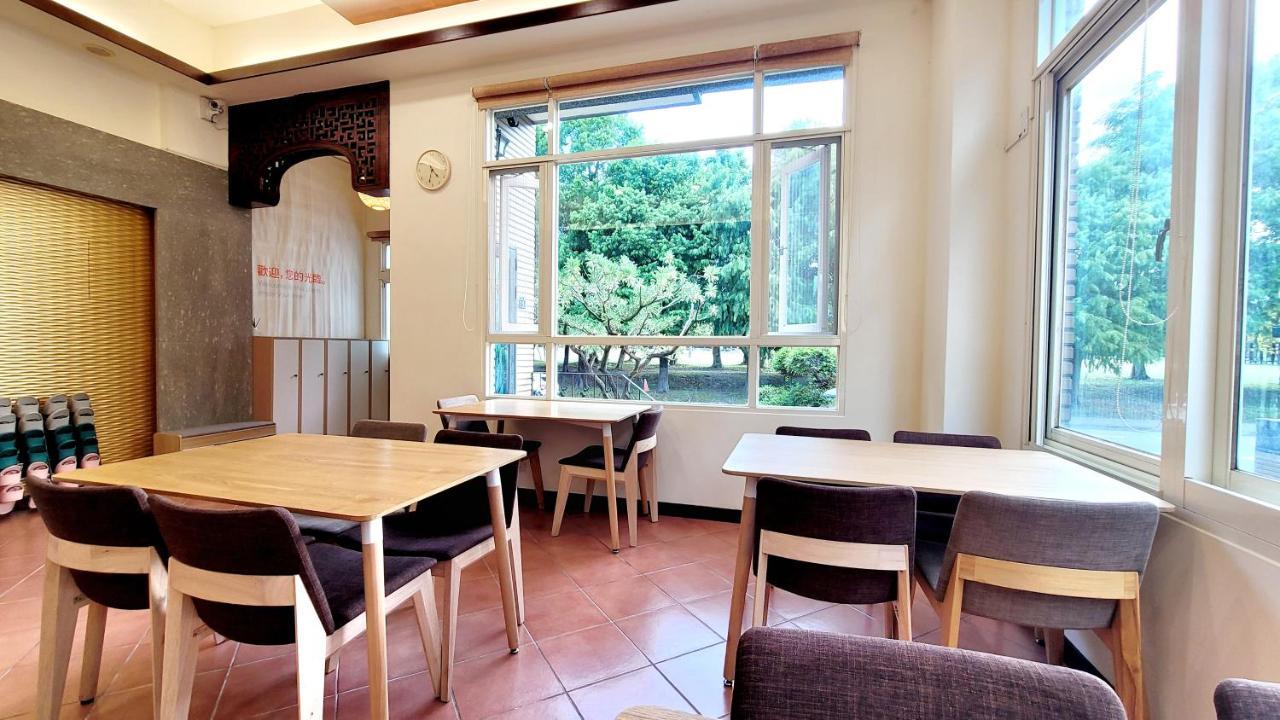 杉羽松民宿 Seeing A Song Inn Луодонг Екстериор снимка